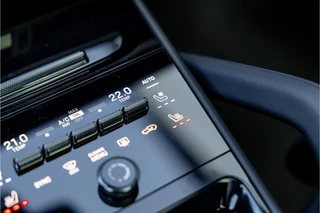 Porsche Cayenne – thumbnail 33