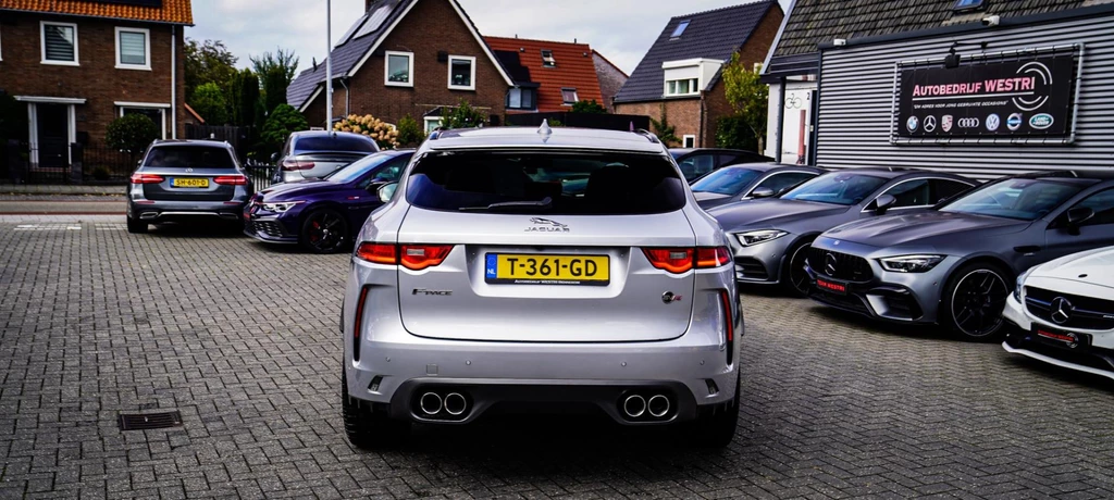 Jaguar F-PACE – foto 10