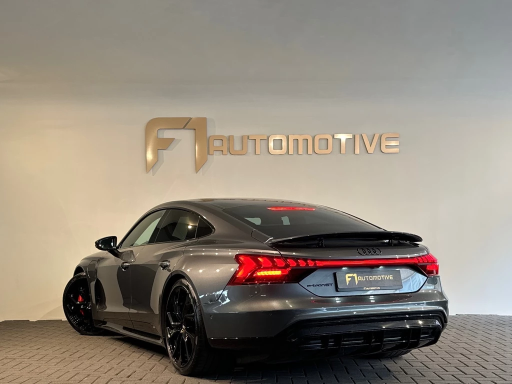 Audi e-tron GT – foto 4