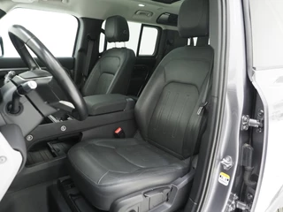Land Rover Defender – thumbnail 9