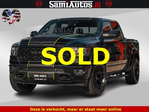 Dodge Ram Pick-Up SPORT | 5.7 V8 4x4 HEMI | PANORAMA DAK | GROOTSCHERM 12 INCH | LPG | Diamond Black Pearl | CREW CAB | DUBBELE CABINE | 5 PERSOONS | DC | VOORRAAD NR 2554 - 6048