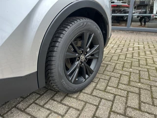 Toyota C-HR – thumbnail 19