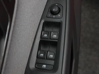 SEAT Leon – thumbnail 17