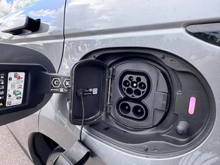 Land Rover Range Rover Evoque – thumbnail 37