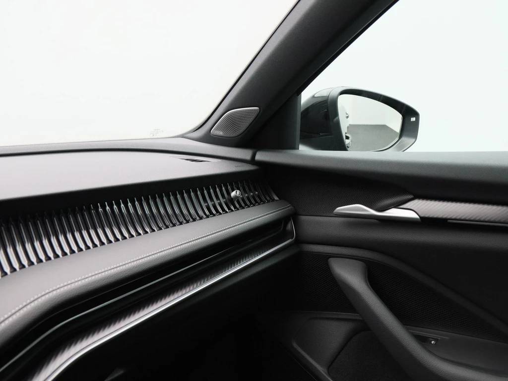 Škoda Superb – foto 37