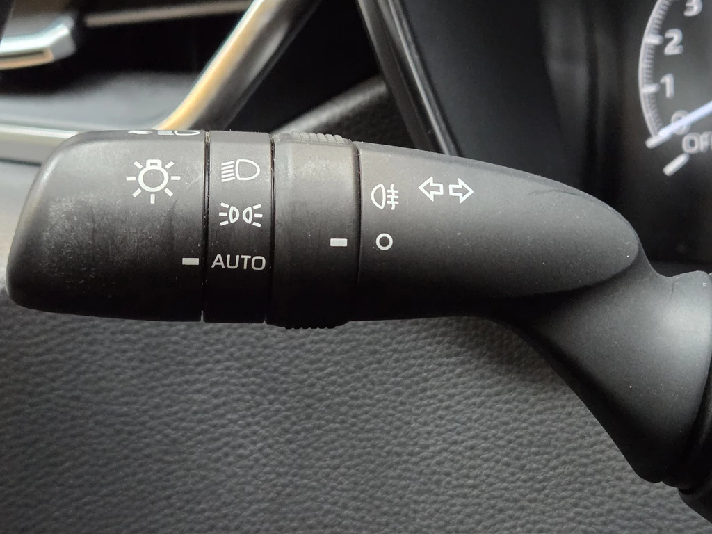 Toyota Corolla Touring Sports – foto 30