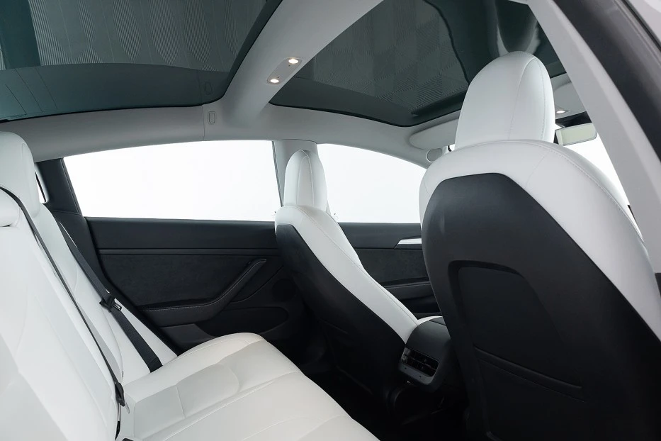 Tesla Model 3 – foto 14