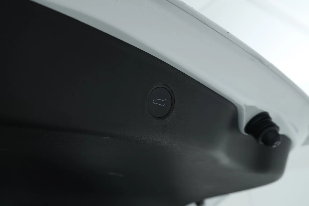 Tesla Model 3 – foto 14