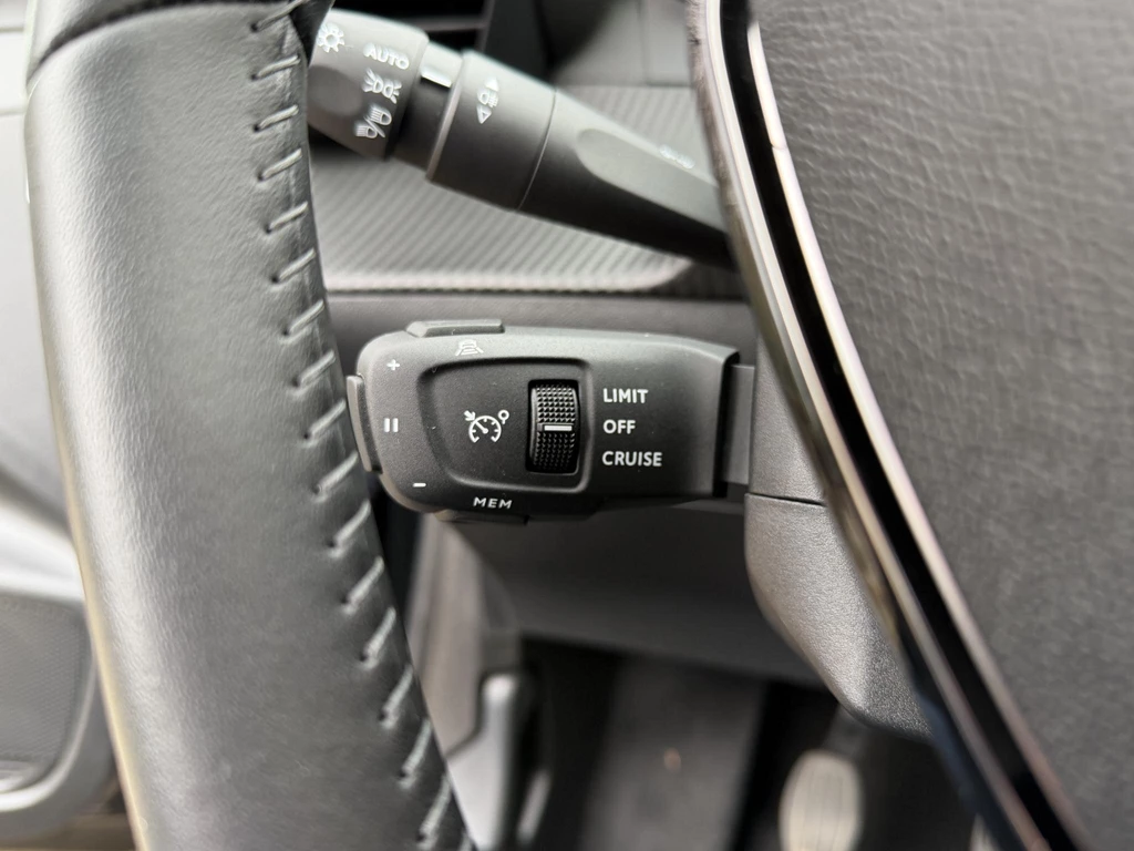 Peugeot 208 – foto 15