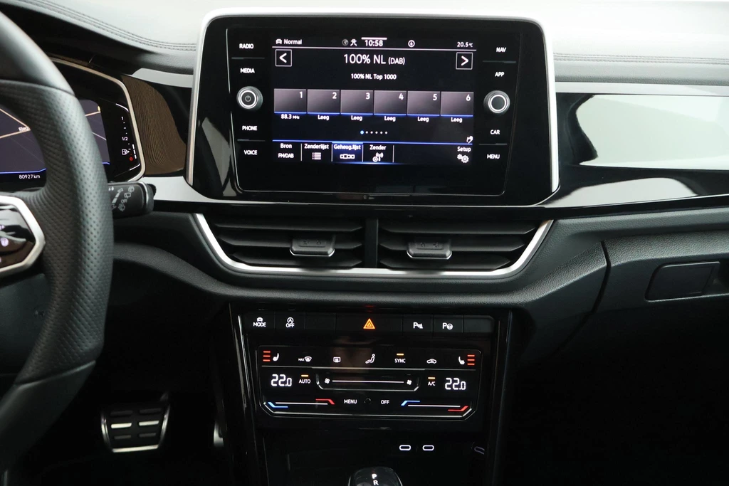 Volkswagen T-Roc – foto 15