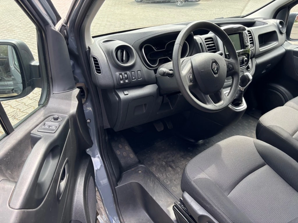 Renault Trafic – foto 17