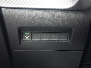 Peugeot e-208 – thumbnail 17