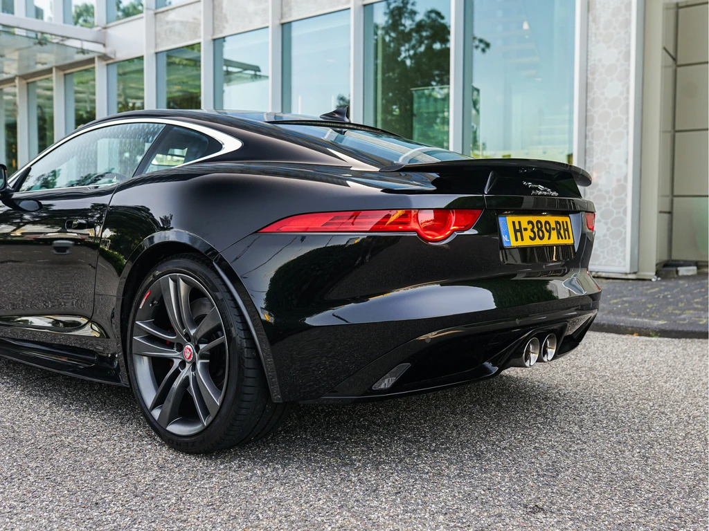 Jaguar F-TYPE – foto 10