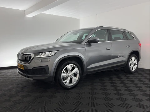 Škoda Kodiaq 1.5 TSI Business Edition [7-Pers.] (INCL-BTW) Aut. *LEATHER-FABRIC | FULL-LED | DIGI-COCKPIT | ADAPTIVE-CRUISE | HEATED-SPORTSEATS | CAMERA | KEYLESS | NAVI-FULLMAP | AMBIENTLIGHT | DAB+ | SHIFTPADDLES | ECC | PDC | 19''ALU*
