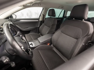 Škoda Superb – thumbnail 15