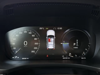Volvo XC60 – thumbnail 13