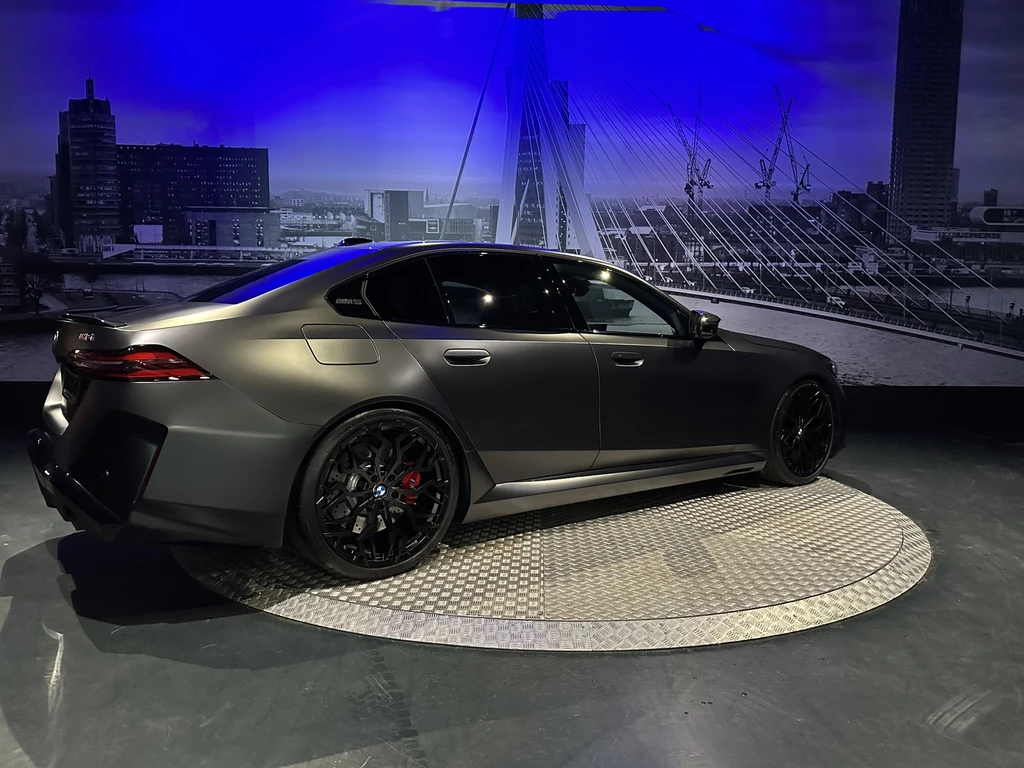 BMW M5 – foto 10