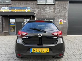 Mazda 2 – thumbnail 4