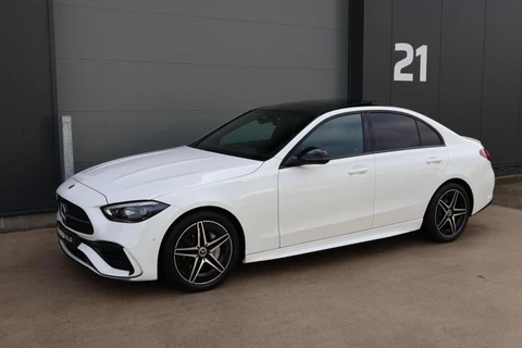 Mercedes C-klasse 200 AMG Line / Panoramadak / Memory Stoelen / 360 Camera / Night Pakket / Burmester Surround