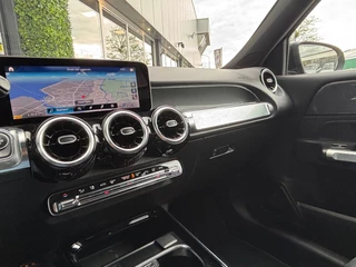 Mercedes-Benz GLB – thumbnail 3