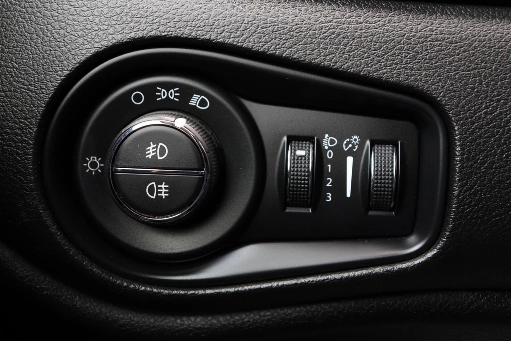 Jeep Renegade – foto 25
