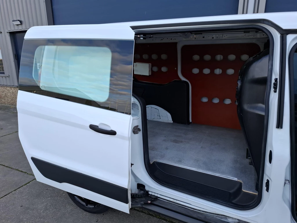 Ford Transit Connect – foto 30