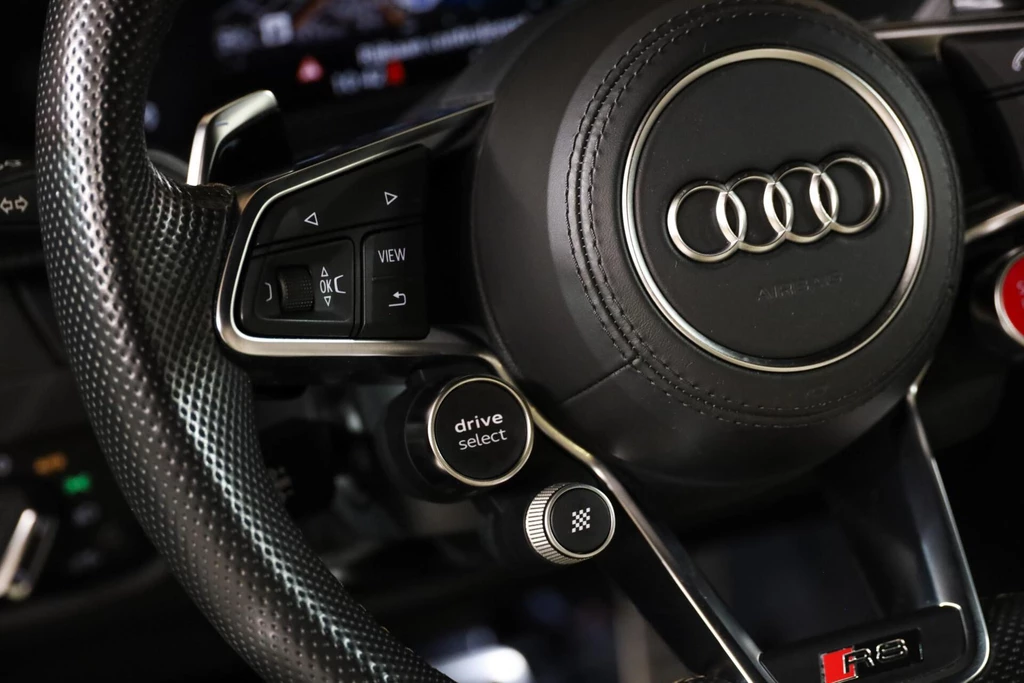 Audi R8 – foto 26