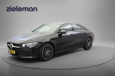 Mercedes-Benz CLA 180 Business Solution Automaat - Digitaal Cockpit, Camera, Stoelverw.