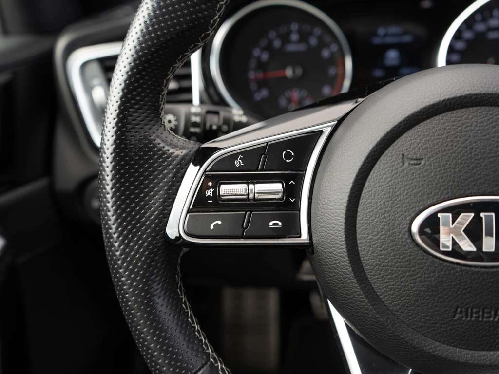Kia ProCeed – foto 24