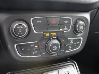 Jeep Compass – thumbnail 24