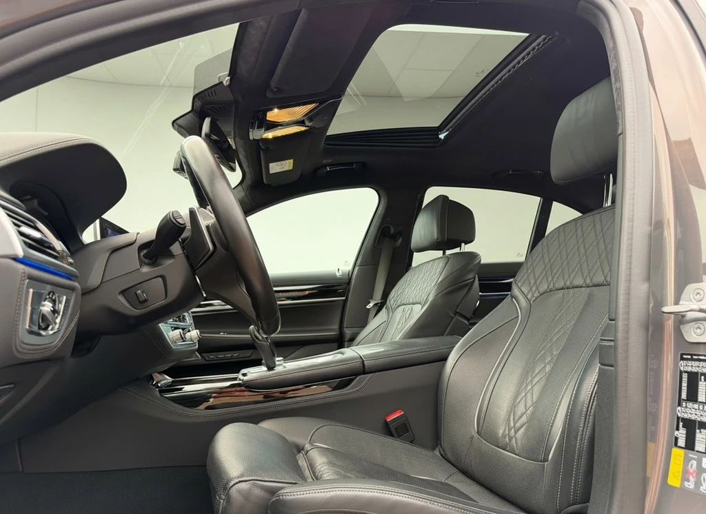 BMW 7 Serie – foto 11