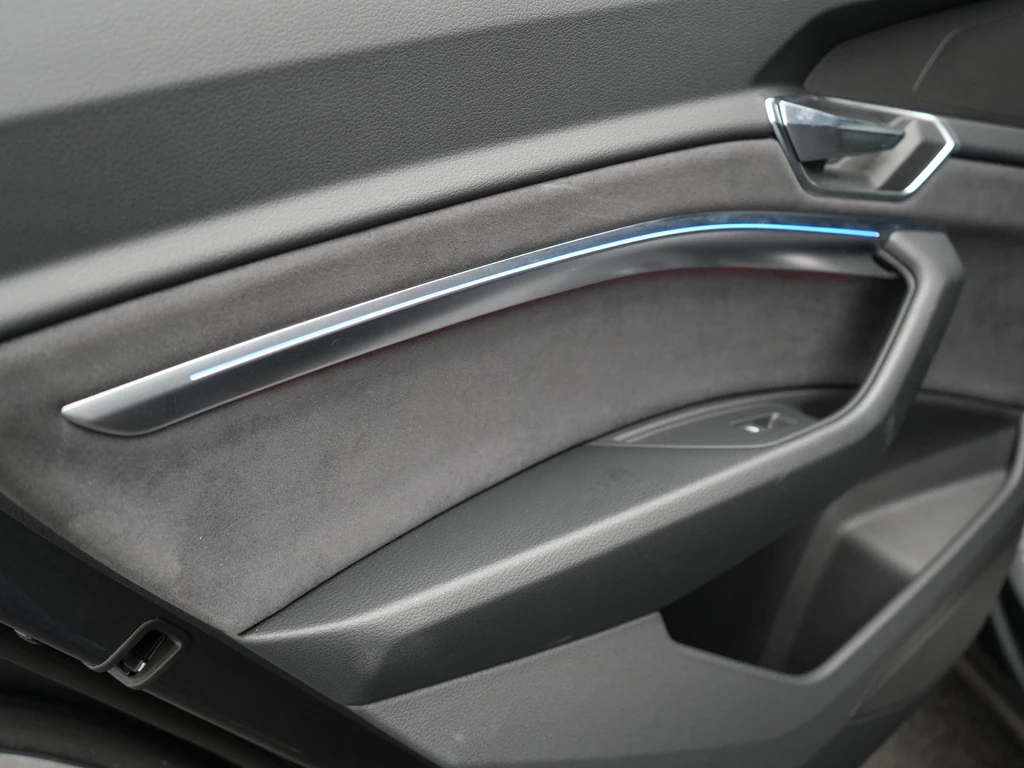Audi e-tron – foto 34