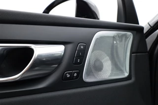 Volvo XC60 – thumbnail 11