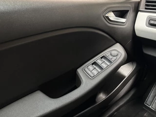 Renault Clio – thumbnail 18