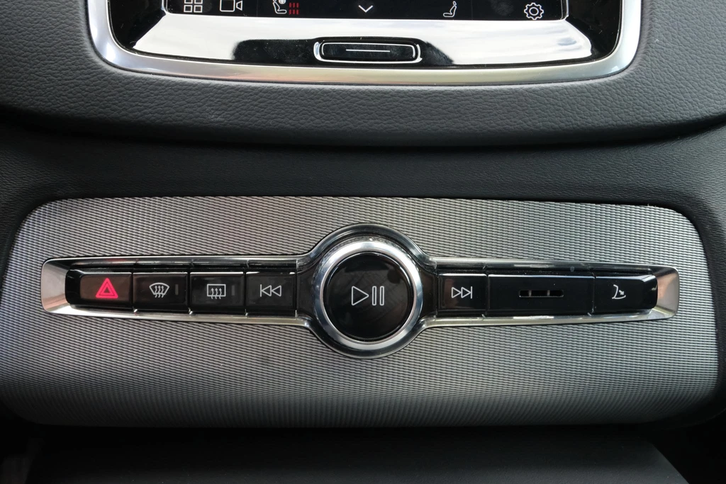 Volvo XC90 – foto 30