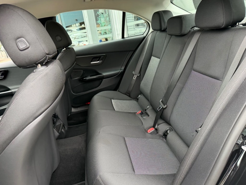 Mercedes-Benz C-Klasse – foto 16