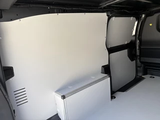 Peugeot e-Expert – thumbnail 25