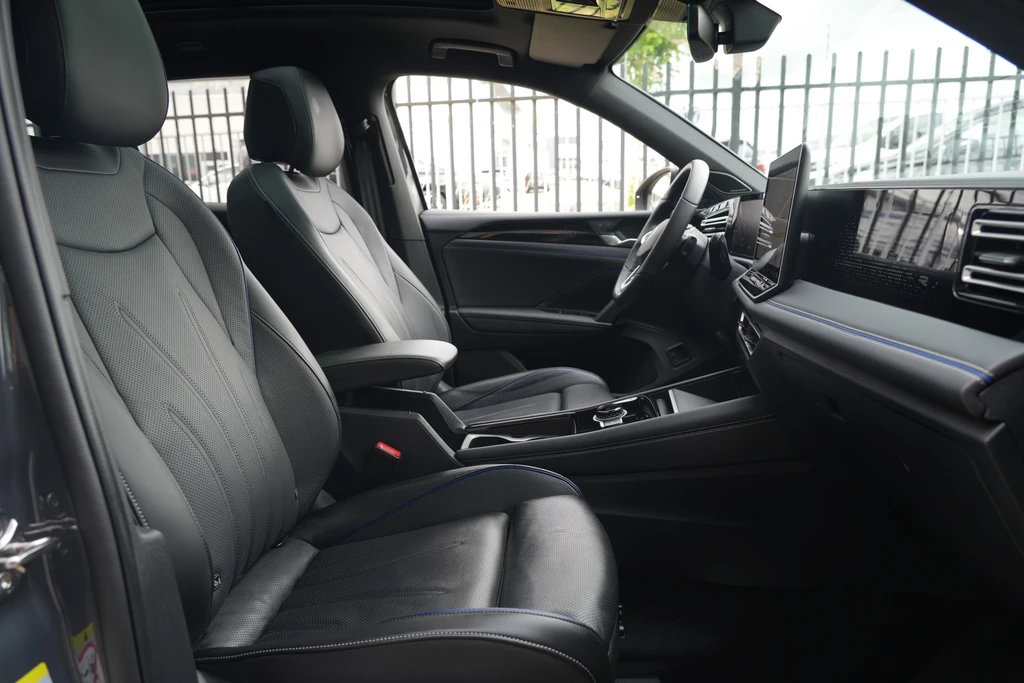 Volkswagen Tiguan – foto 10