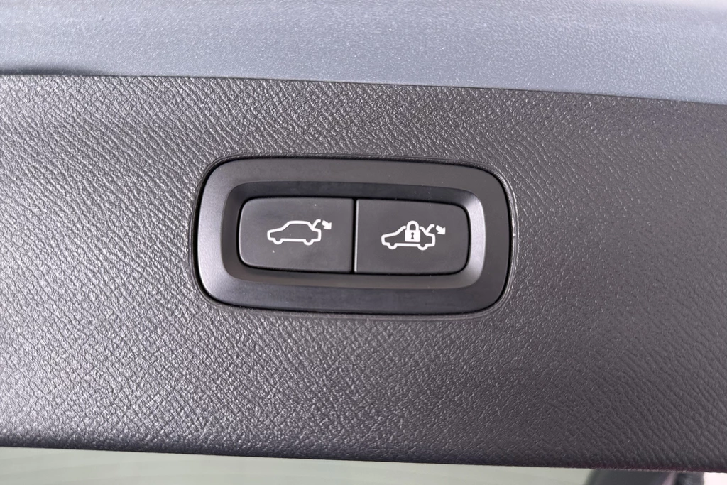 Volvo XC90 – foto 15