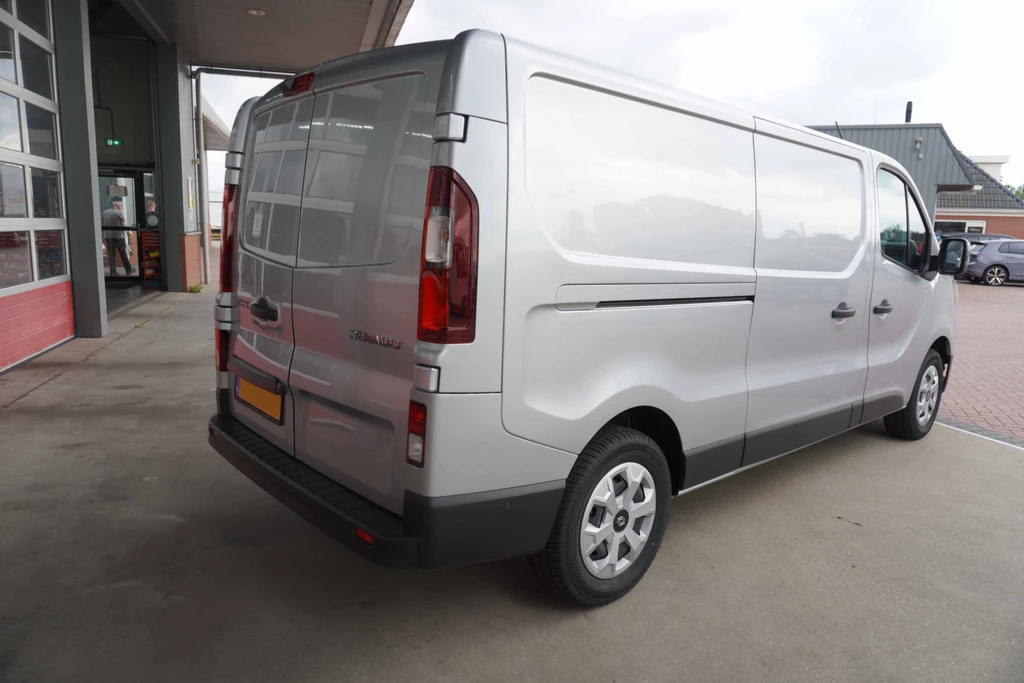 Renault Trafic – foto 6