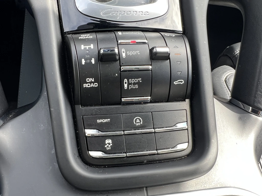 Porsche Cayenne – foto 27