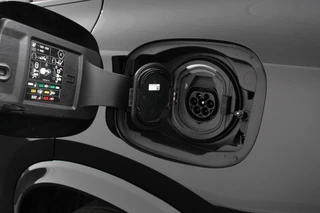 Mercedes-Benz GLC – thumbnail 30