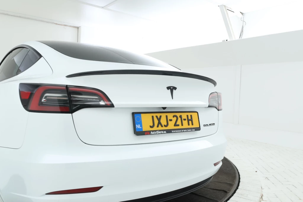 Tesla Model 3 – foto 8