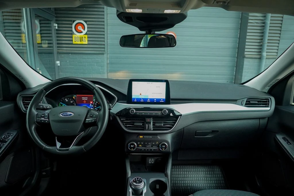 Ford Kuga – foto 13