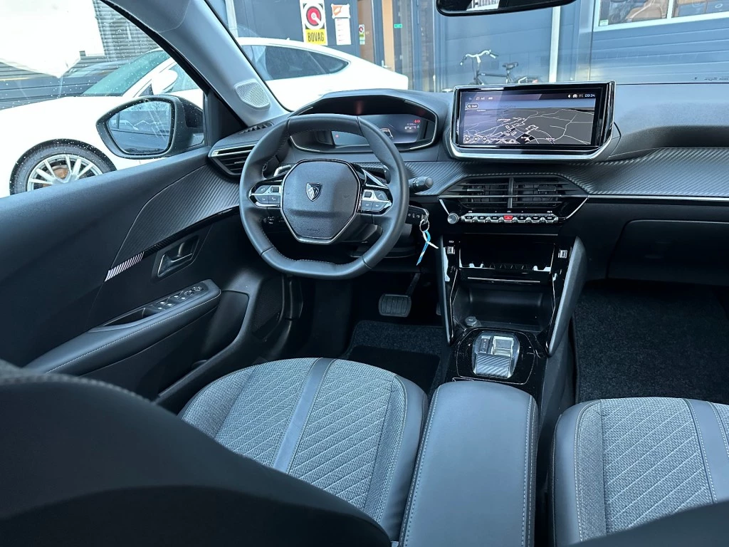 Peugeot 208 – foto 19