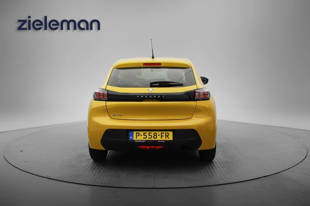 Peugeot 208 – foto 4