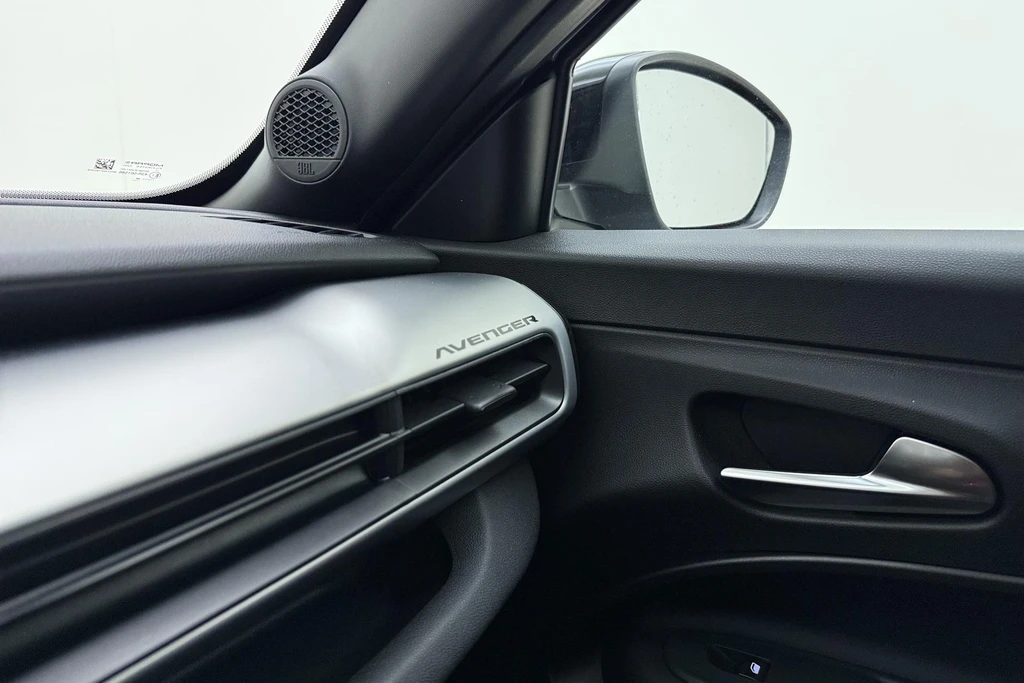 Jeep Avenger – foto 33