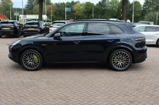 Porsche Cayenne – thumbnail 2