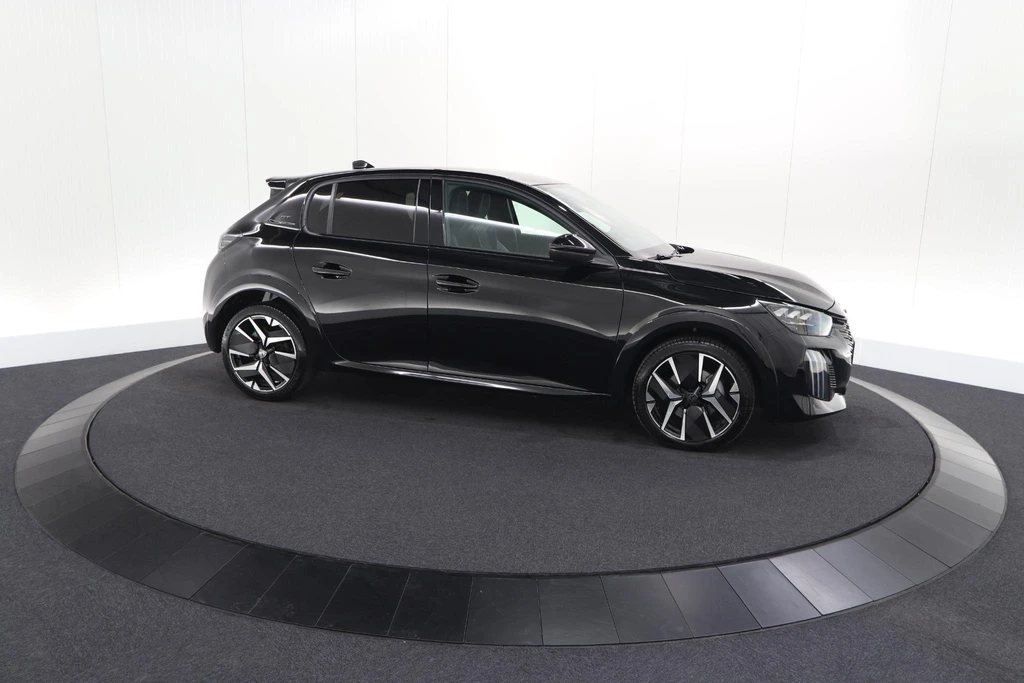 Peugeot 208 – foto 10