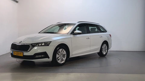 Skoda Octavia Combi 1.0 e-TSI DSG Business Edition Navigatie App-Connect DAB+ Parkeersensoren